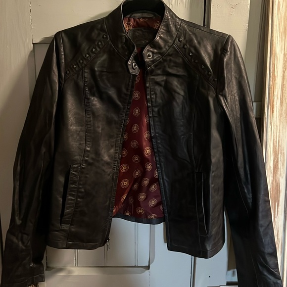 Durango Jackets & Blazers - NWOT Durango womens leather jacket small